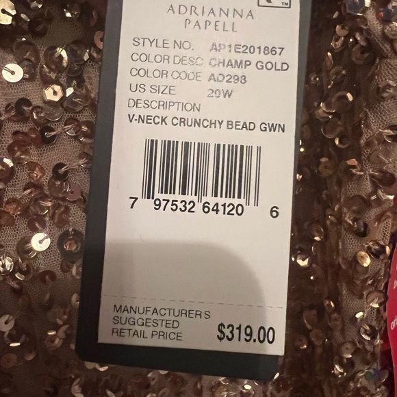 Plus size Gold Sequin Gown with small train (new). Size: 20. Designer - Picture 4 of 7